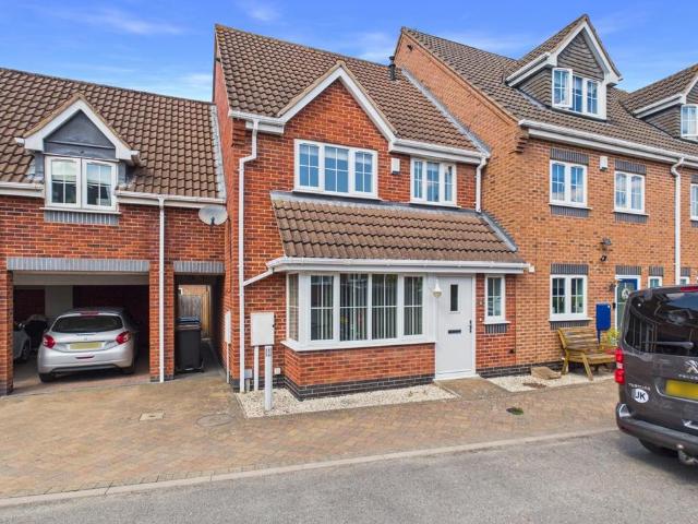 Swinnerton Heritage, Off Church Lane. 3 bed terraced house to rent £1,400 pcm £323 pw