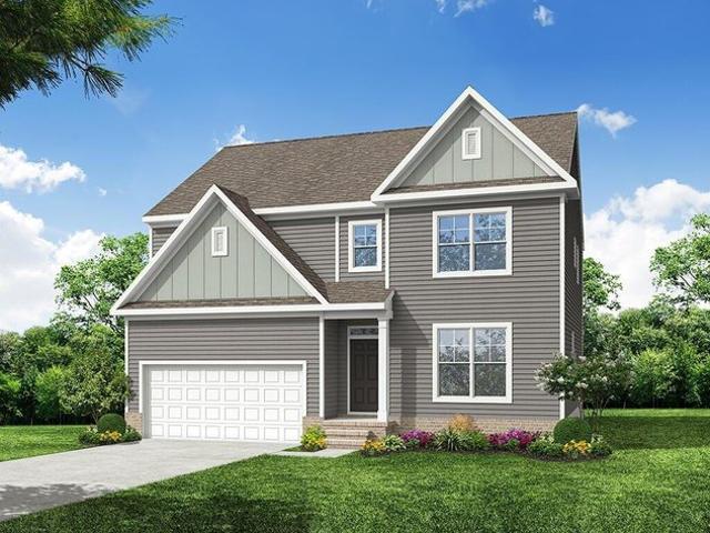 1983 Swiss Ln, Hayes, VA 23072
