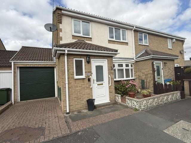 St. Thomas Mews, Prudhoe NE42, 3 bed semi detached house to rent, £1,000 pcm | PrimeLocation