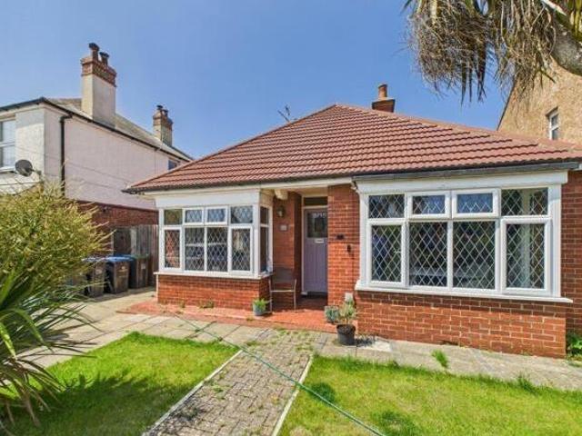 St. Thomas´s Road, Worthing, 3 Bedroom Detached