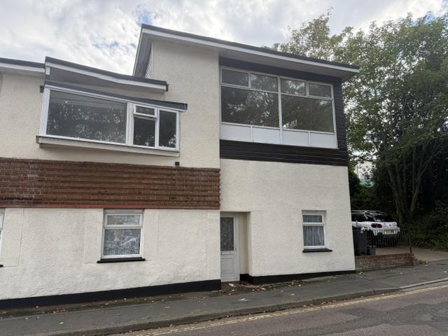 St. Thomas Street, Ryde, Isle Of. 2 bed maisonette to rent £950 pcm £219 pw