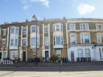 St. Thomas Street, Ryde PO33, 2 bed flat to rent, £850 pcm | PrimeLocation
