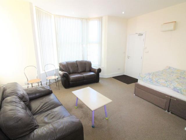 St Thomas Road, Ground Floor Flat, Preston PR1, 1 bed flat to rent, £625 pcm | PrimeLocation