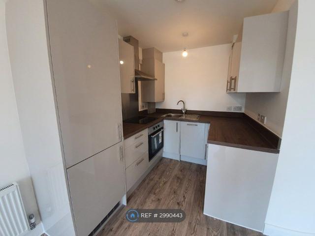St Thomas's Place, Stockport SK1, 1 bed flat to rent, £895 pcm | PrimeLocation