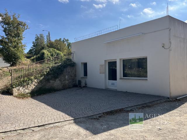 St Vallier de Thiey Appartement 4Pièces + terrasse + parkings + Jardin