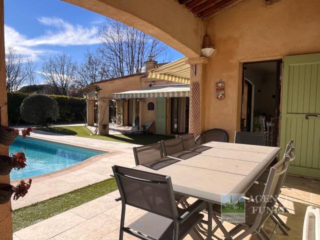 St Vallier de Thiey Très Belle Villa individuelle de Qualité ! Terrain de 1496 m2 avec Piscine, Vastes Dépen