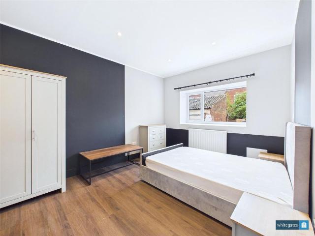St. Vincent Avenue, Doncaster, South. 1 bed house to rent £650 pcm £150 pw