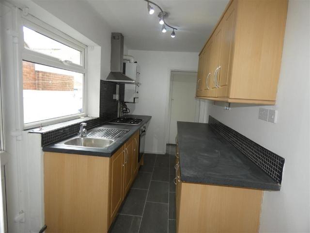 St Vincent Street, Westoe, South Shields 2 bed flat to rent £725 pcm £167 pw