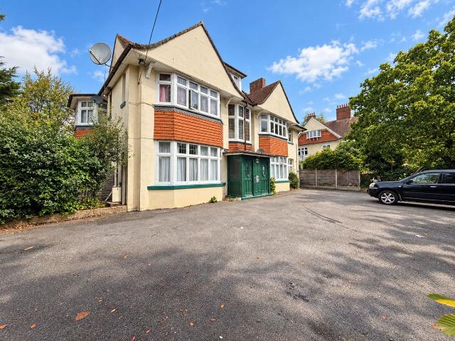 St. Winifreds Road, Bournemouth BH2, 2 bed flat to rent, £850 pcm | PrimeLocation