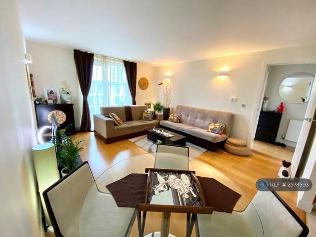 St. Williams Court, London, N1 1 bed flat to rent £2,500 pcm £577 pw
