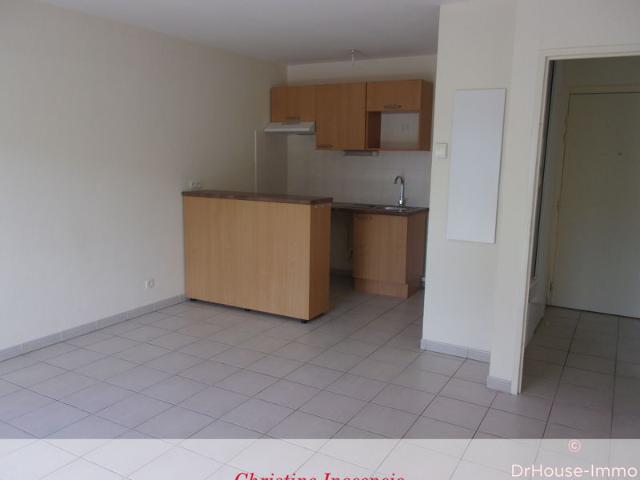St Yzan de Soudiac T2 loué 44m²