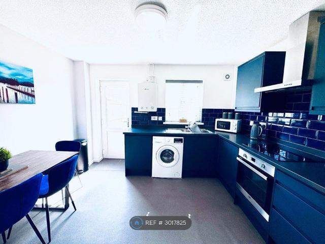 St Abbs Close, Hull HU9, 2 bed terraced house to rent, £850 pcm | PrimeLocation