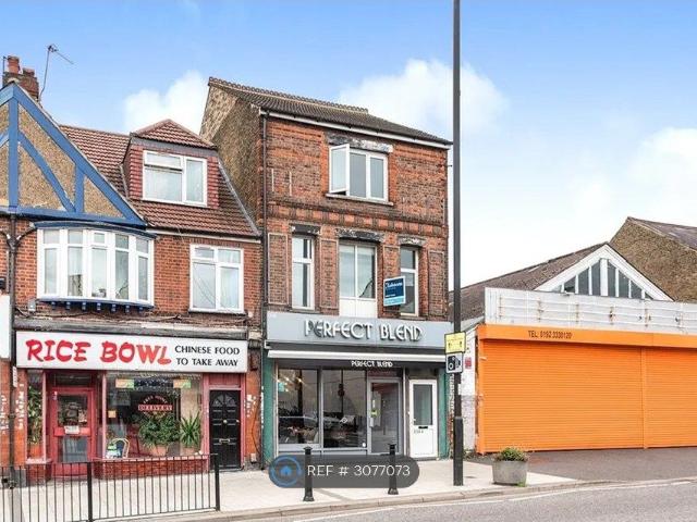 St Albans Road, Watford WD24, 3 bed flat to rent, £1,850 pcm | PrimeLocation