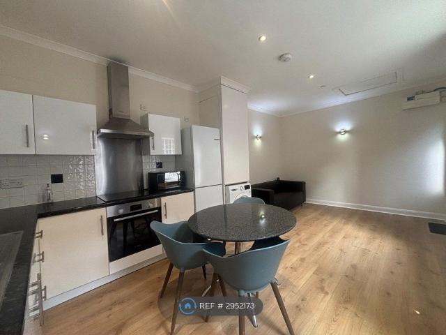 St Albans Road, Watford WD24, 1 bed flat to rent, £1,300 pcm | PrimeLocation