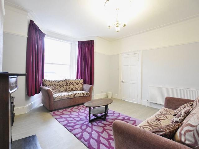 St. Albans Road, Seven Kings IG3, 4 bed terraced house to rent, £2,800 pcm | PrimeLocation