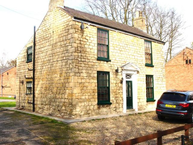St. Annes Close, Lincoln LN2 1 bed flat to rent £780 pcm £180 pw