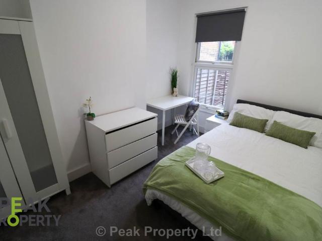 St. Anns Road, Southend On Sea SS2 1 bed in a house share to rent £585 pcm £135 pw