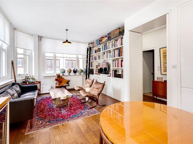 St Ann's Street, London, SW1P 2 bed flat to rent £4,750 pcm £1,096 pw