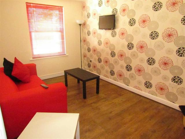 St Andrews Close, Canterbury CT1, 3 bed flat to rent, £1,500 pcm | PrimeLocation