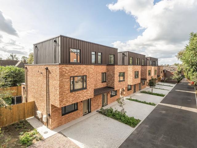 St. Andrews Court, Tunbridge Wells, Kent TN4, 4 bed semi detached house to rent, £3,250 pcm | PrimeLocation