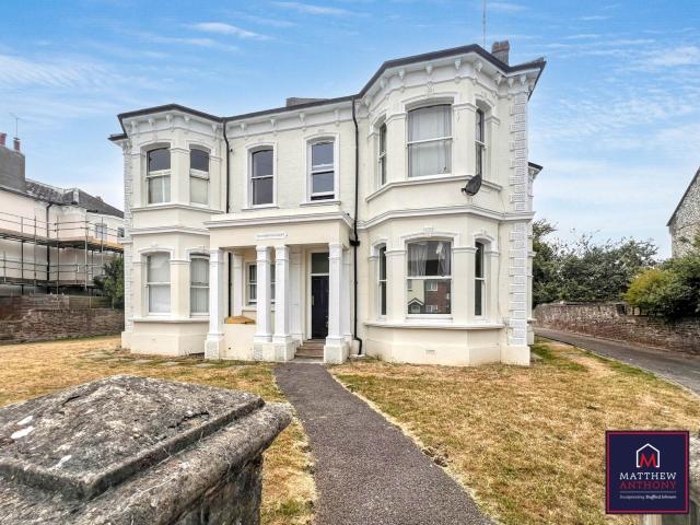 St. Andrews Court, 17 19 Victoria Road