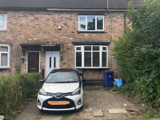St. Andrews Drive, Newcastle Under Lyme ST5, 3 bed maisonette to rent, £1,100 pcm | PrimeLocation