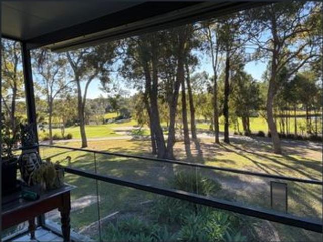 ST ANDREWS TCE FULLY FURNISHED JUST BRING YOUR TOOTHBRUSH PLUS MAYBE A FEW CLOTHES! 2 BEDROOMS PLUS STUDY