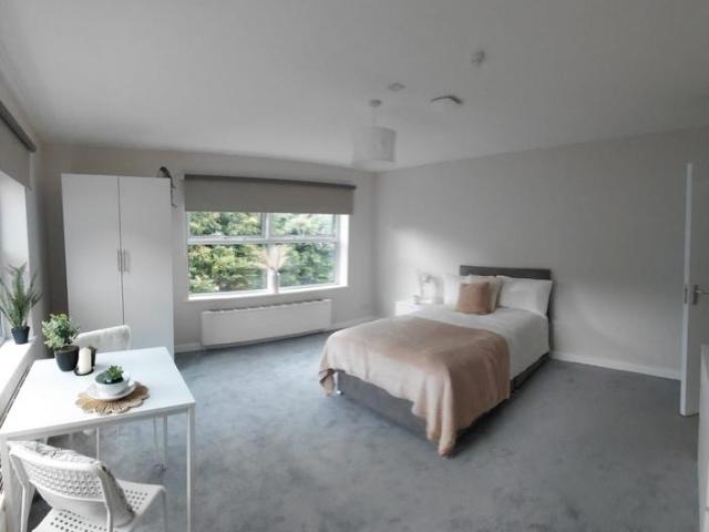 St. Andrews Road, DROITWICH, WR9 1 bed flat to rent £750 pcm £173 pw