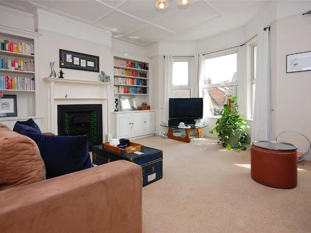 St. Andrews Road, London NW10, 3 bed maisonette to rent, £2,900 pcm | PrimeLocation