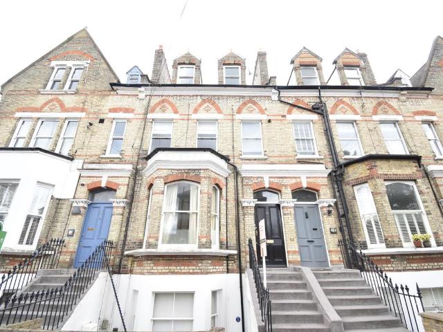 St Andrews Road, Surbiton KT6, 1 bed flat to rent, £1,550 pcm | PrimeLocation