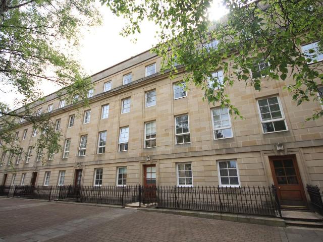 St Andrews Square, City Centre, Glasgow G1, 1 bed flat to rent, £995 pcm | PrimeLocation