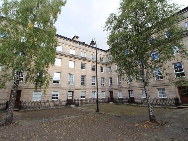 St. Andrews Square, Glasgow G1 2 bed duplex to rent £1,495 pcm £345 pw
