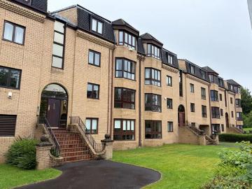 St. Andrews Square, Merchant City, G1