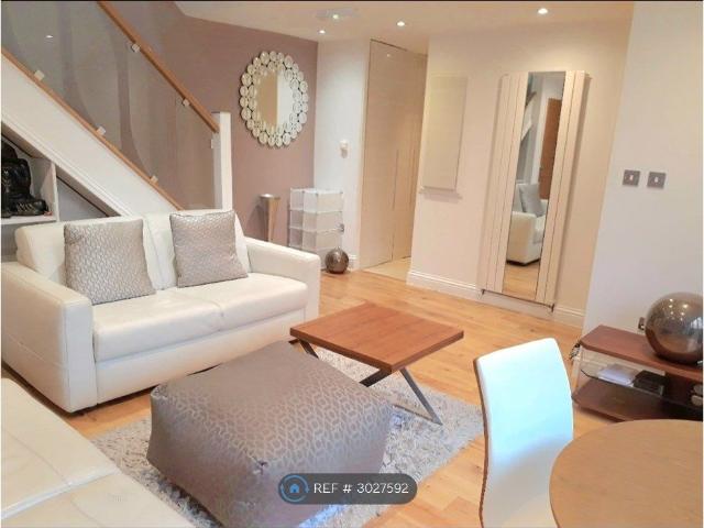 St Anthonys Close, London E1W, 3 bed flat to rent, £3,300 pcm | PrimeLocation