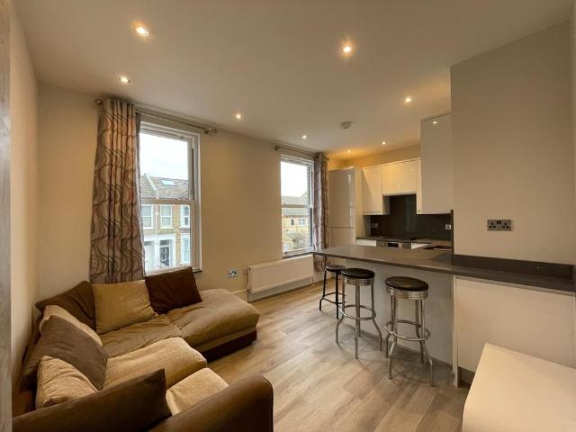 St Asaph Road, London SE4, 3 bed maisonette to rent, £2,825 pcm | PrimeLocation