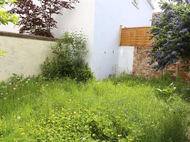 St Aubyns, Hove 1 bed flat to rent £1,295 pcm £299 pw