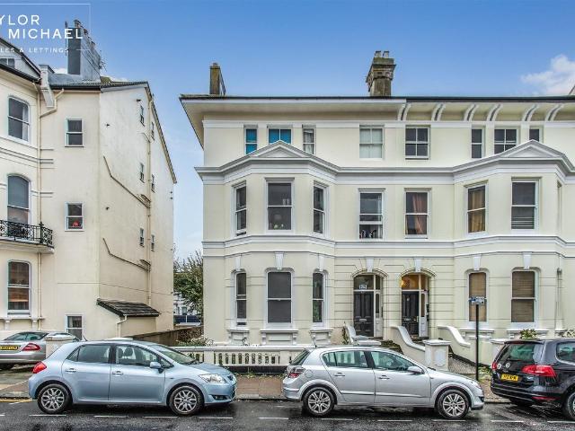 St Aubyns, Hove BN3, Studio to rent, £950 pcm | PrimeLocation