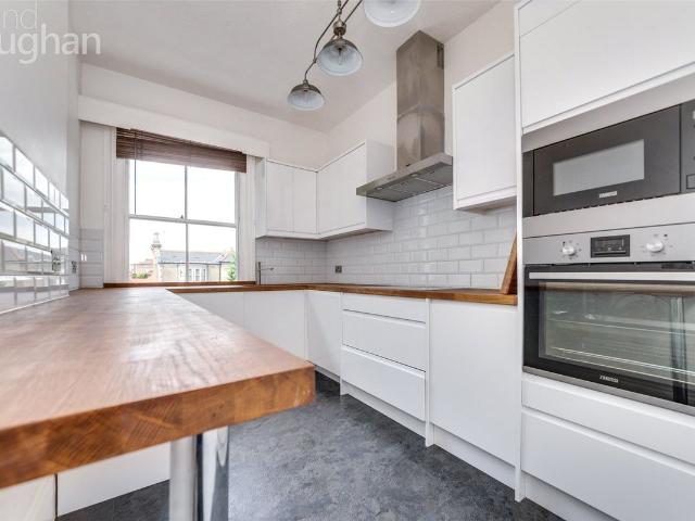 St Aubyns, Hove, East Sussex BN3, 1 bed flat to rent, £1,350 pcm | PrimeLocation