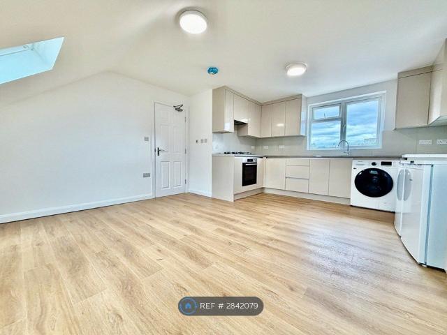 St. Augustines Avenue, London W5, 3 bed flat to rent, £2,800 pcm | PrimeLocation
