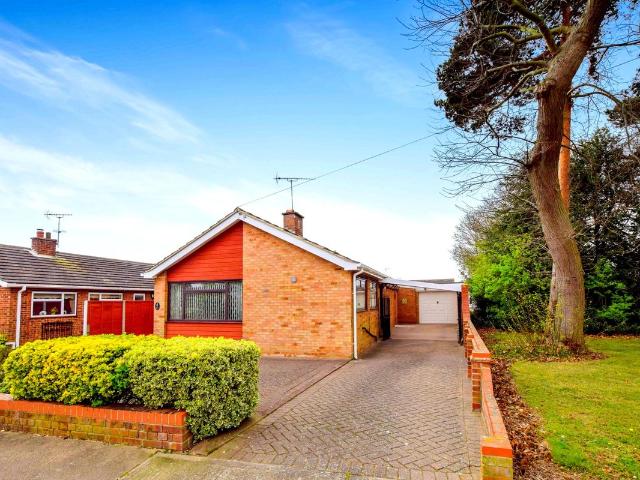 St Austell Road, Colchester CO4, 2 bed bungalow to rent, £1,350 pcm | PrimeLocation
