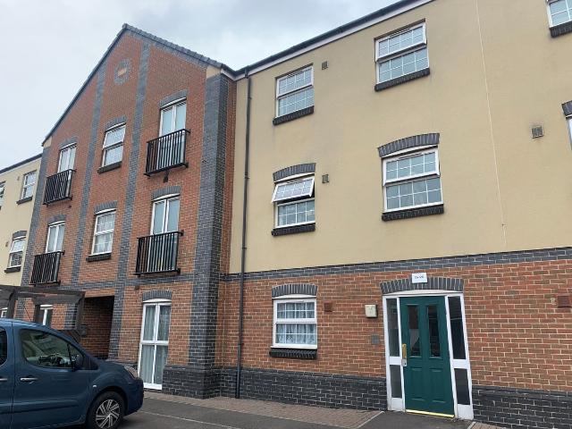 St. Austell Way, Swindon SN2, 3 bed flat to rent, £1,250 pcm | PrimeLocation