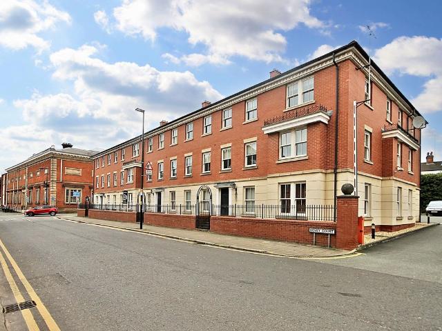St. Austins Lane, Bovey Court St. Austins Lane WA1, 2 bed flat to rent, £1,100 pcm | PrimeLocation