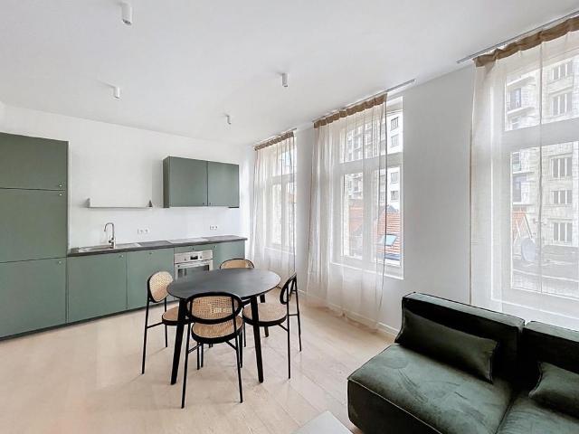 St. Catherine: Lovely Furnished 1 Bedroom Apt