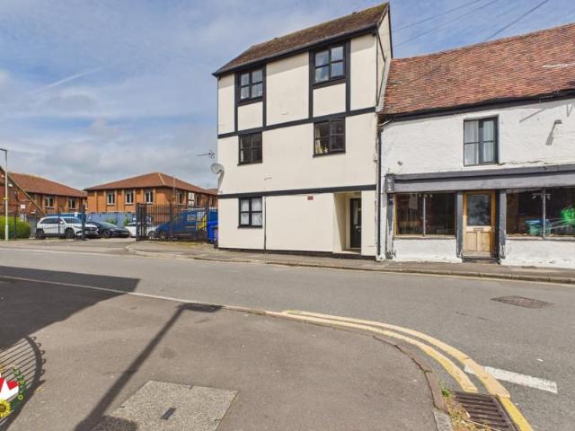 St Catherine Street, Gloucester GL1, 1 bed flat to rent, £750 pcm | PrimeLocation