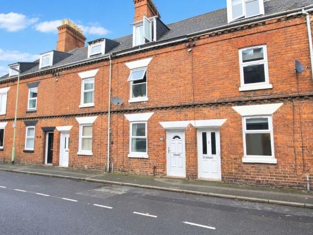 St. Catherine Street, Gloucester GL1, 5 bed terraced house to rent, £2,250 pcm | PrimeLocation