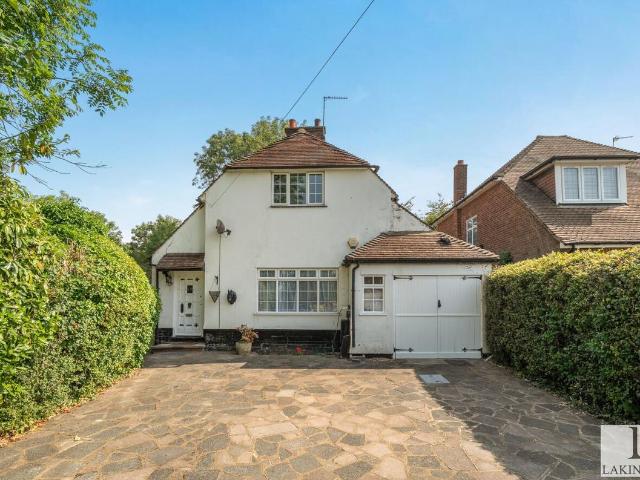 St Catherine's Road, Ruislip HA4, 3 bed detached house to rent, £2,600 pcm | PrimeLocation