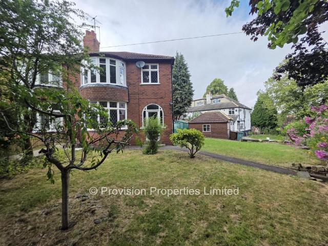 St Chads View, Headingley LS6 3 bed end of terrace house to rent £1,235 pcm £285 pw