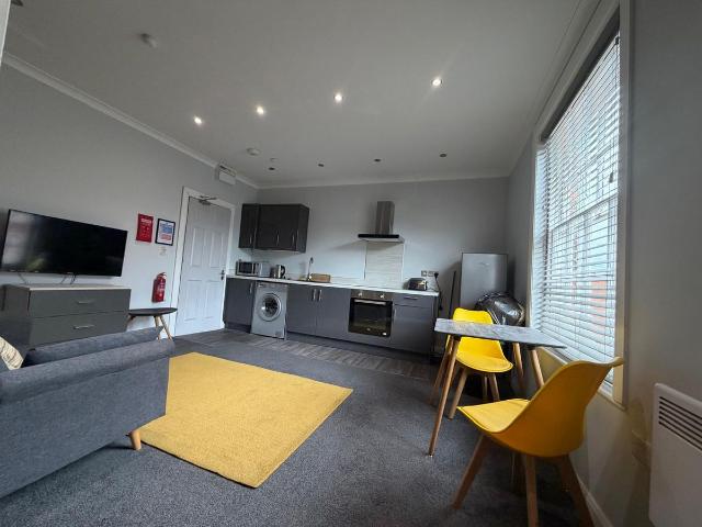 St. Chads Road, Derby DE23, 1 bed flat to rent, £950 pcm | PrimeLocation