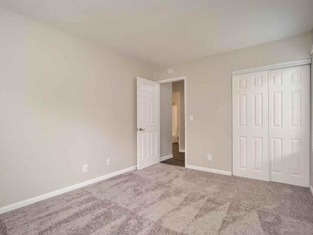 St. Charles Oaks Apartments 3 Bedroom Apartment for Rent at 800 Saint Charles Dr, Thousand Oaks, CA 91360