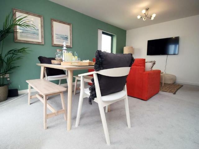 St. Christophers Court, Maritime Quarter, Swansea SA1, 2 bed flat to rent, £1,400 pcm | PrimeLocation